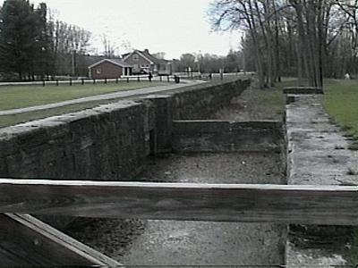 lock erie canal